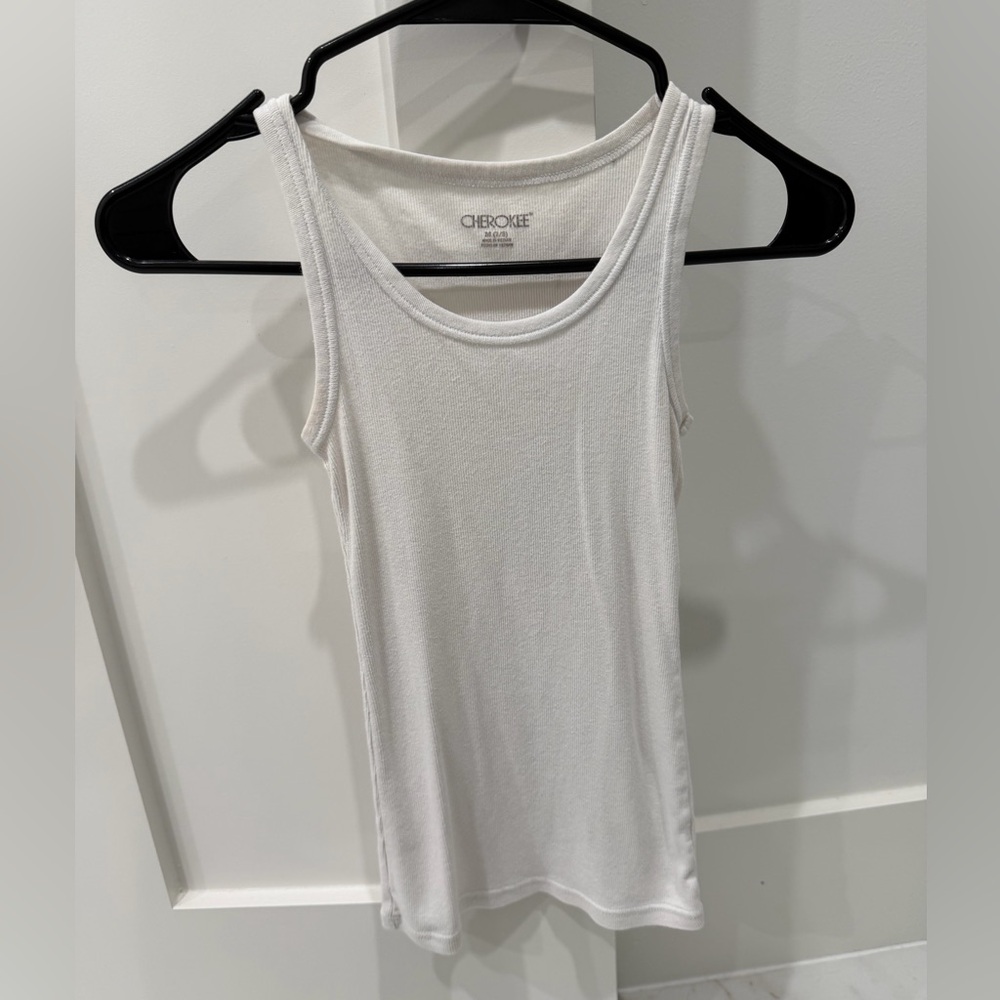 Cherokee girls white ribbed tank top size 7/8